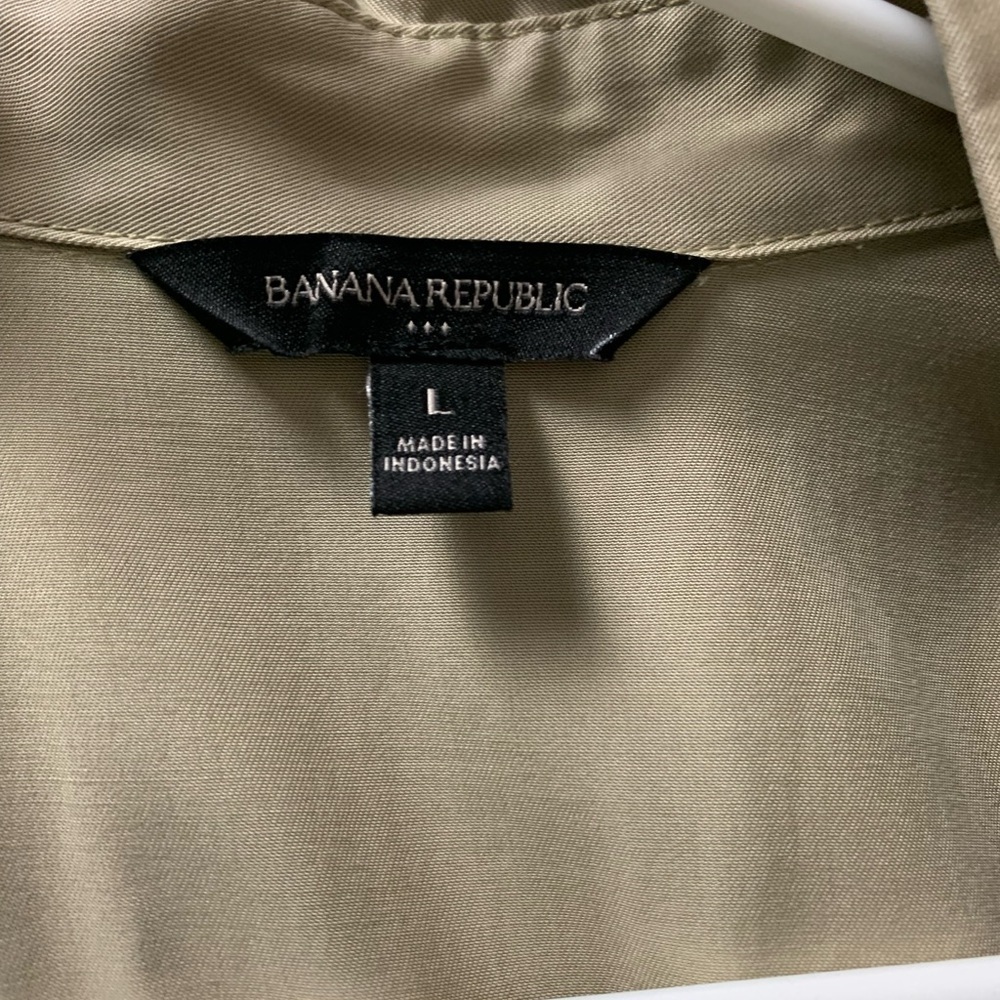 Banana Republic Sleeveless Belted Blazer Jacket in Light Beige - Picture 12 of 16